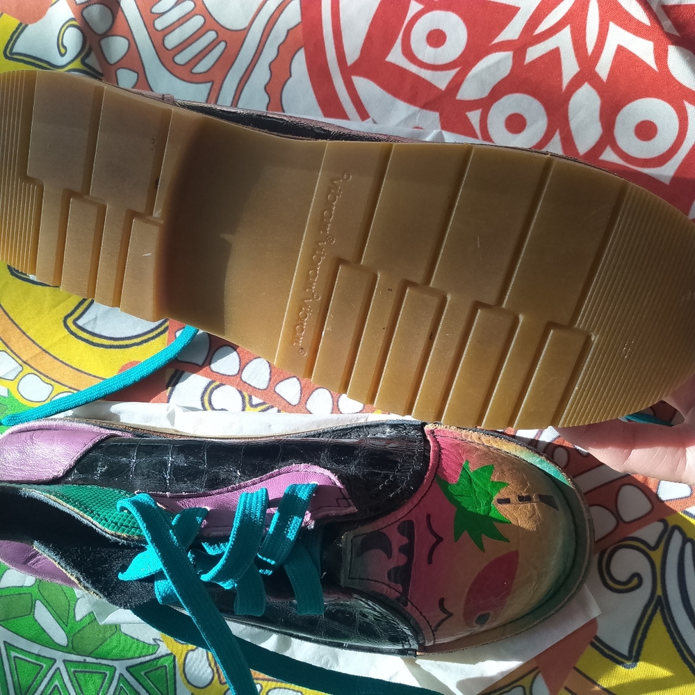Unique Leather patchwork shoe 7 - Picture 3 of 6